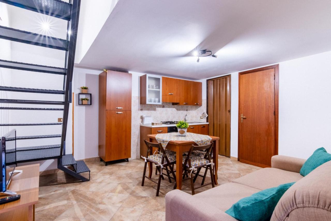 Malu Holiday Apartment - Cattedrale Palermo Dış mekan fotoğraf