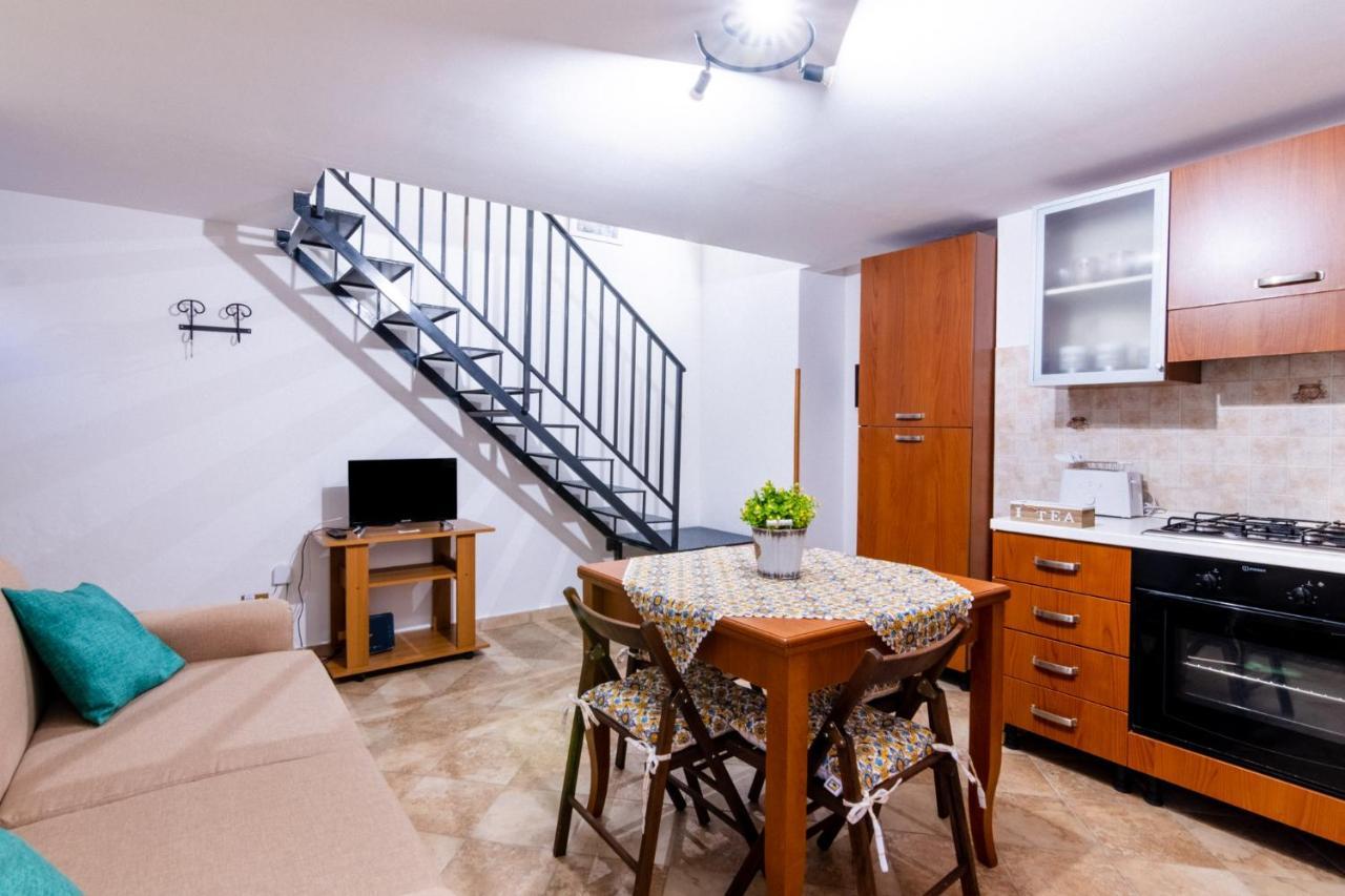 Malu Holiday Apartment - Cattedrale Palermo Dış mekan fotoğraf